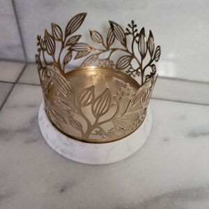 Bath & Body Works Gold Vine Leaf 3-Wick Candle Holder Sleeve